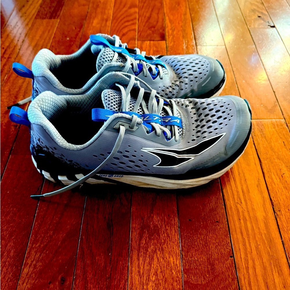 Altra Torin 4 running shoes